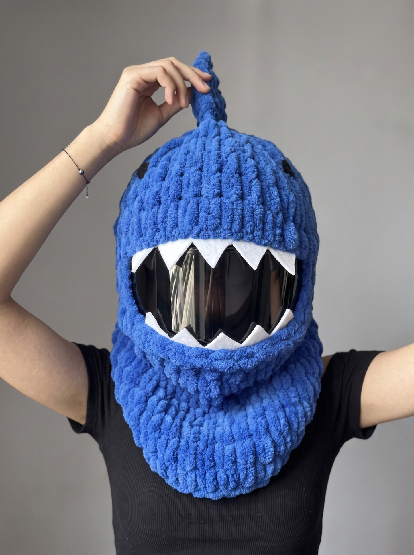 Thread Moto Covers